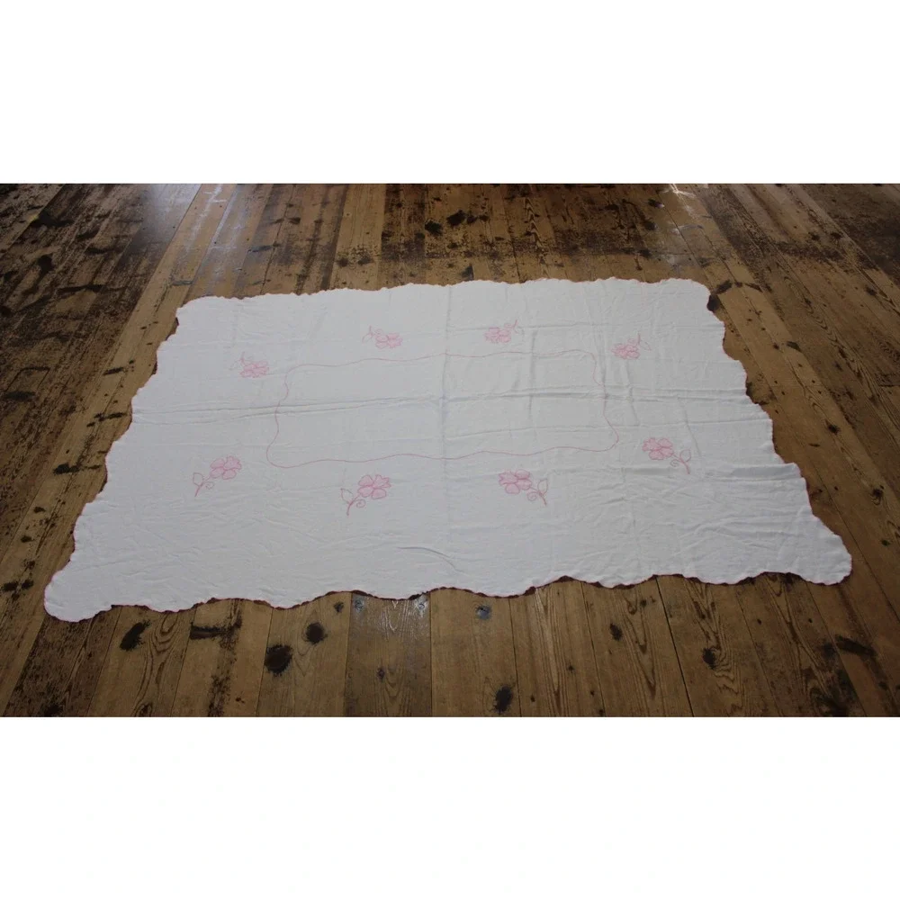 Vintage MCM Pink Applique Tablecloth 80x58 Scalloped Edge Retro Cottage